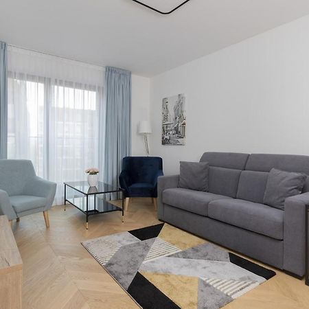 Warsaw Praga Okrzei Apartment By The River By Noclegi Renters Экстерьер фото